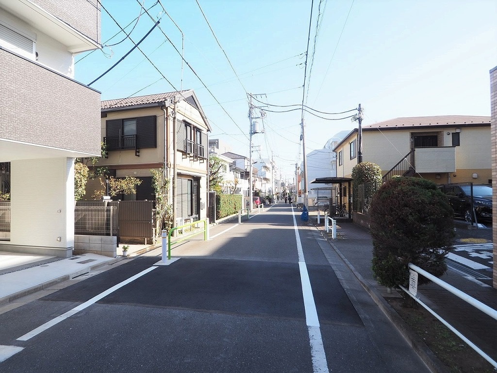 ローヤルシティ東武練馬第3　前面道路